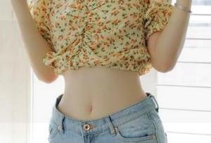 beautyleg – Brindy裸足高清写真，细腻展现了她独特的风格与自然之美！.txt