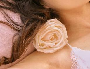 beautyleg – Faye的水手服写真：让你的眼睛与心灵来一场艺术之旅.txt