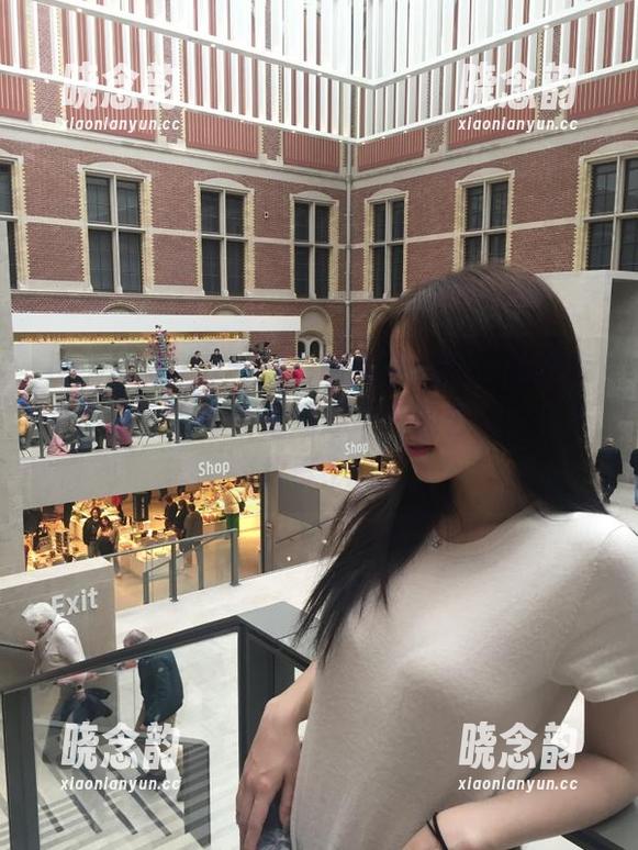 beautyleg - 共享图库中Flora的死库水作品，带你领略超越平凡的艺术之美与故事.txt