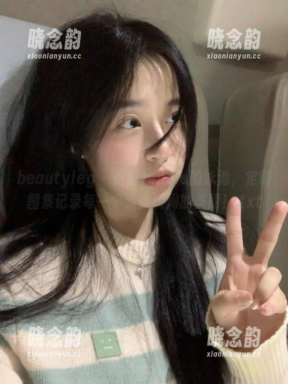 beautyleg - 走进Jessie的泳池，定制图集记录每一个清爽瞬间的美丽！.txt