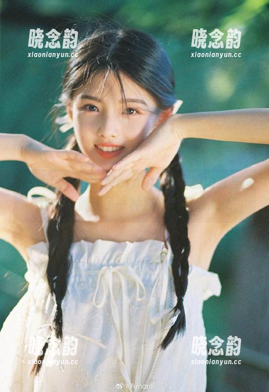 beautyleg - Morning博主的内衣美图作品，展现了一种别样的风情.txt