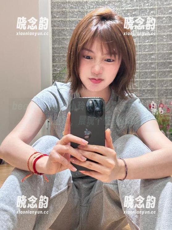 beautyleg - 小玲长腿写真新风潮，定制专属图片，展现个性魅力.txt