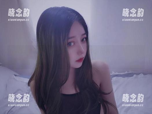 eloise软软兔女郎的优雅姿态：全新图片和高清原图欣赏.txt