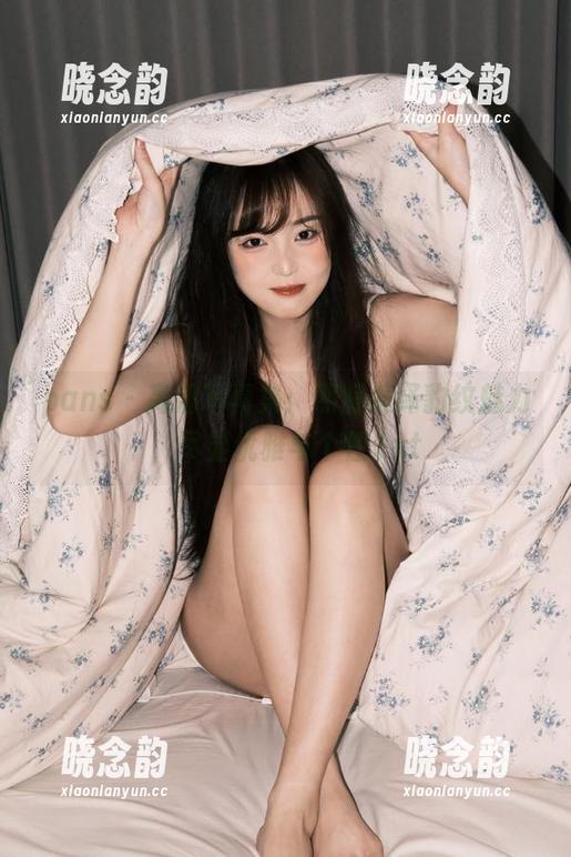 pans - 高清写真集：熙媛演绎豹纹魅力，尽显优雅与个性.txt