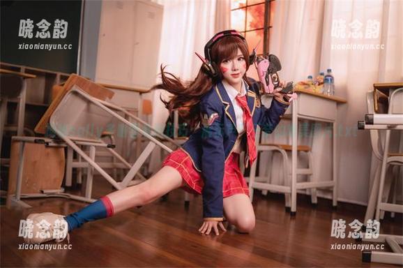 揭秘sally多啦雪私拍技巧：展示芦户三奈的唯美图片.txt