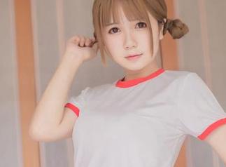 高清yoko夏宅女王写真分享，尽展她的风采与个性！.txt