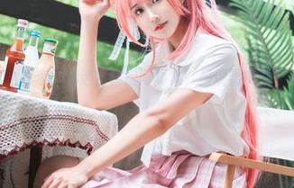 三度_69艺术探索：精选白雪姬写真集，呈现雪中仙子般的唯美.txt