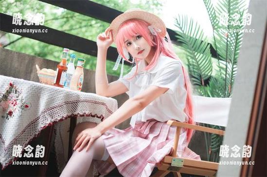 三度_69艺术探索：精选白雪姬写真集，呈现雪中仙子般的唯美.txt