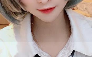 九九八吖倾情在线呈现高清蕾姆小绵羊写真，带你体验视觉的极致享受.txt