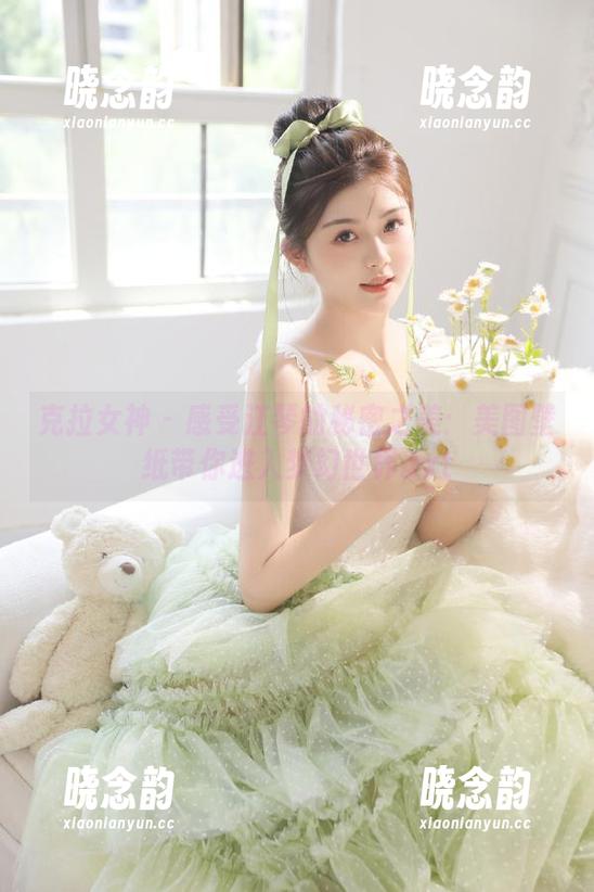 克拉女神 - 感受江琴的秘密之美：美图壁纸带你进入梦幻世界.txt