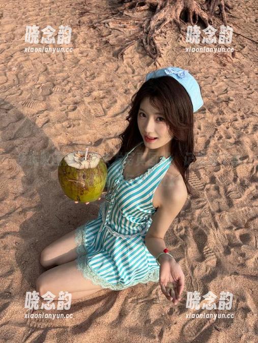 兔玩映画秀出黄头发写真图册，记录每个瞬间的温馨与细腻.txt