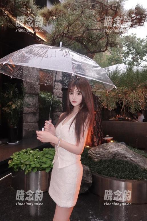 兔玩映画最新阳光白裙写真集上线，网盘资源轻松获取，快来欣赏.txt