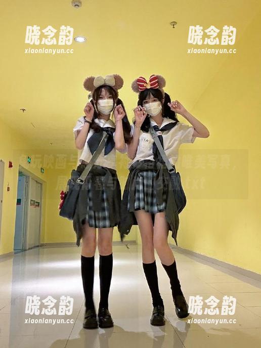 兔玩映画与您分享衬衫格裙的唯美写真，展现青春与时尚的交融.txt
