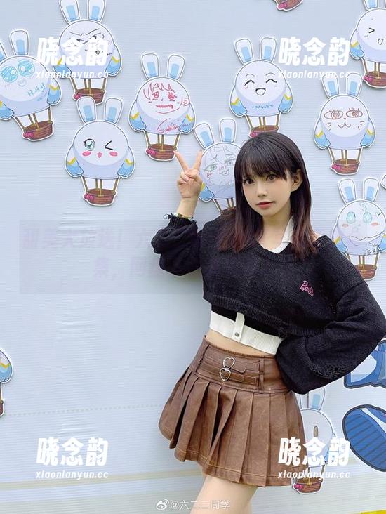 甜美大放送！六二二同学的JK写真专属合集，网盘下载嗨翻天.txt