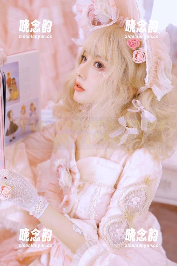 初夏女神 - 柒柒的豹纹艺术：探索图库里的精彩作品世界.txt