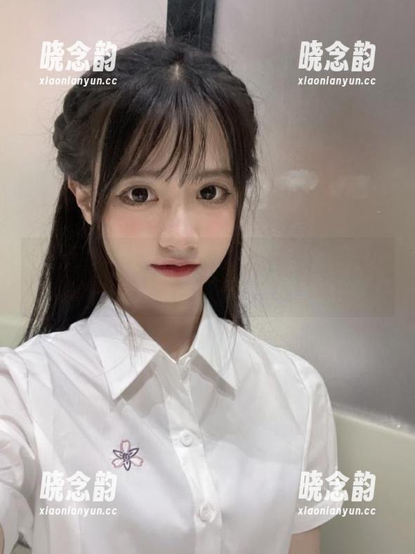 嗲囡囡 - 让人意犹未尽的福利图集，Hana妹连体衣诠释无尽时尚与性感魅力！.txt