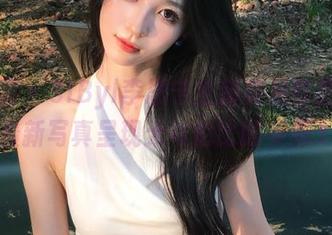 嗲囡囡 – SiByl李思宁全新美足作品发布，最新写真呈现无与伦比的美感.txt