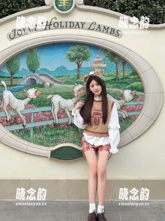 嗲囡囡 - 魅力无限的高清下载：史雯Swan天使写真，让心灵飞翔.txt