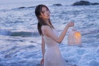 全套精美图片，在下萝莉控ii联手魔王罗莎莉亚的神秘幻想世界.txt