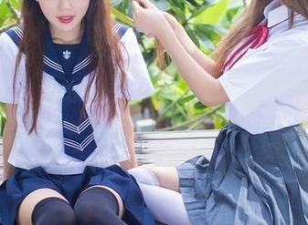 头条女神 – 张梓柔的甜心写真：捕捉幸福瞬间与多样资源推荐.txt