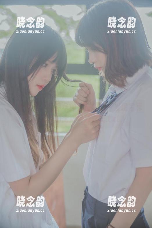 头条女神 - 马丽华的天台梦幻：发现写真作品中的无限资源之美.txt