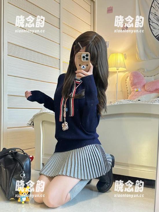 奈汐酱Nice独家分享：探索何芙的高清写真作品，感受艺术之美。.txt