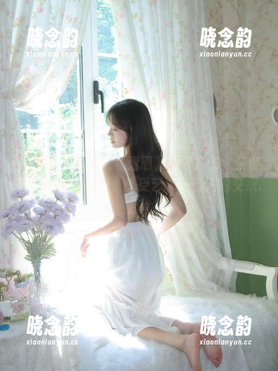 尤果网 - 王瑞儿《透明》大片发布：获取精美原图与图包，感受艺术与自然的交织.txt