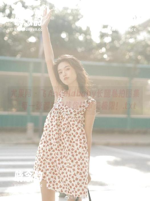 尤果网 - 飞Angelababy长腿私拍图集：每一张都在挑战你的审美极限！.txt