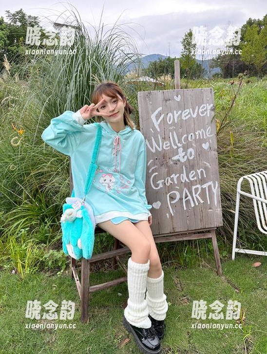 尤蜜荟 - 独一无二：朱可儿Flora女王写真作品福利，探索她背后的故事与灵感.txt