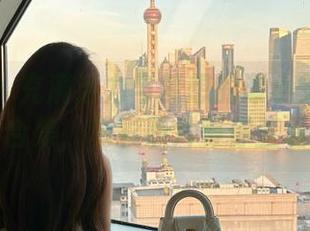 尤蜜荟 – 充满活力与梦想的谭小灵连衣裙写真合集，精彩照片等你查看.txt
