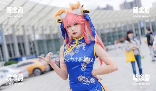 精灵般的“巧克力小圆面包”夏日图集：作品如诗，带你游走在清新梦境里！.txt