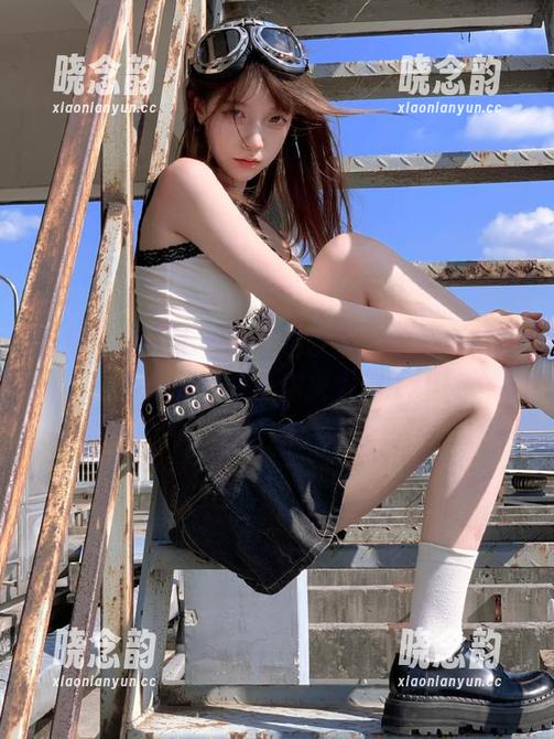 异思趣向 - 小六的粉色梦境：收录最新写真合集图片等你来发现.txt