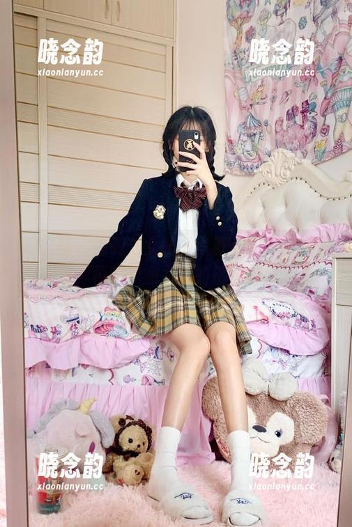 微密圈 - 徐莉芝女秘书写真系列，高清壁纸带你领略职业女性的别样魅力.txt