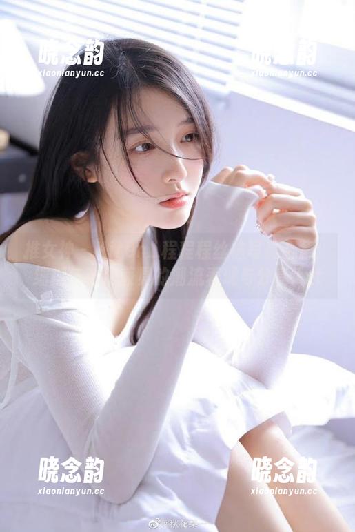推女神 - Kiren_程程程丝袜写真合集：细腻与张扬兼具的潮流表现与分享.txt