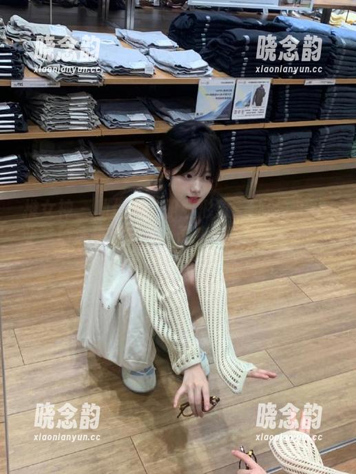 推女神 - 助你提升职业形象：孙梦瑶的职业装精选免费图片，带来别样职场风尚！.txt