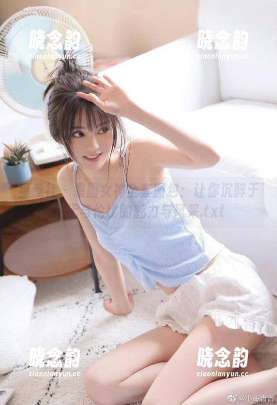 星颜社 - 袁圆女神全套图包：让你沉醉于她无与伦比的魅力与风采.txt