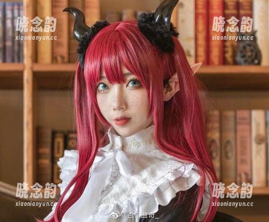 捕捉瞬间：杏仁曲奇生徒会坏猫猫写真作品的背后故事.txt