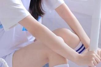 定制摄影，为你呈现杨衣yangyi女王的绝妙图片和灵动风格.txt