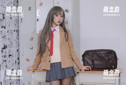 揭秘果咩酱w的小秘书：图库作品中潜藏的俏皮心思.txt