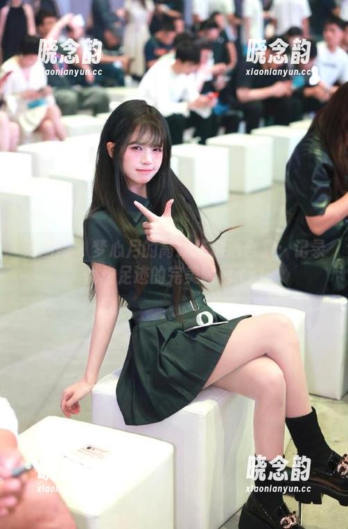 果团网 - 梦心月的高跟鞋精选合集：记录优雅足迹的完美瞬间.txt