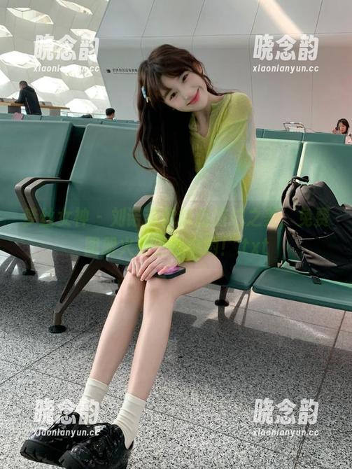 梦丝女神 - 刘诺带你领略旅拍之美，免费图册火热上线中哟！.txt