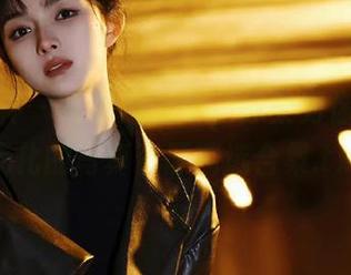 梦丝女神 – 夏季时光中，苏柔为你呈现多元化的写真资源精选合集.txt