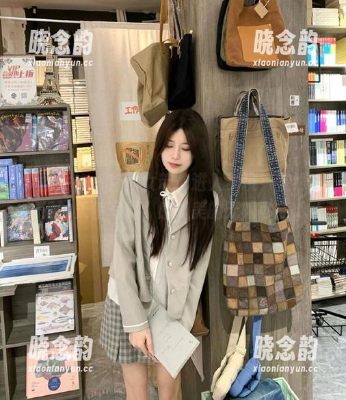 梦丝女神 - 莹仙女带你进入梦境，在线观赏她的天使写真，感知美的无限可能.txt