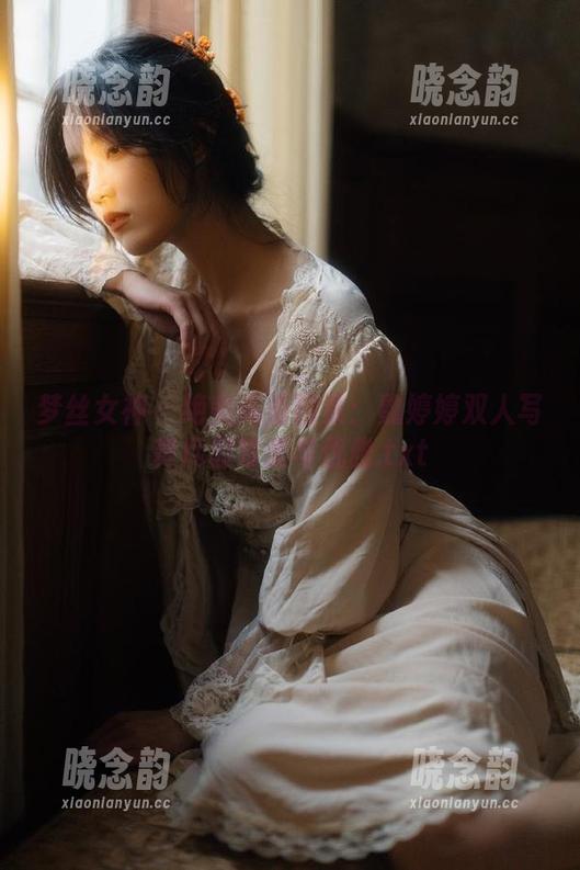 梦丝女神 - 绝美高清图集：魏婷婷双人写真尽显唯美与优雅.txt