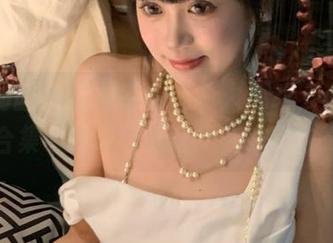 森萝财团 – 职业装也能令人心动，小梓写真合集中的职场诱惑尽在不言中.txt