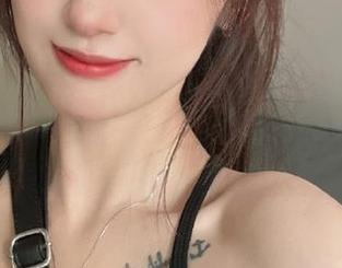 感受森萝财团肉丝少女的清凉一夏生活，带你赏析独特的原图写真.txt