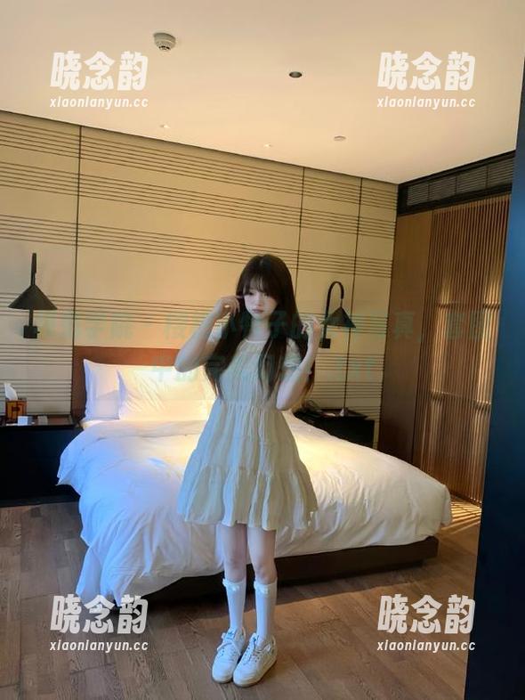 模范学院 - 樱桃小犊子的女神写真，套图中的完美幻想！.txt