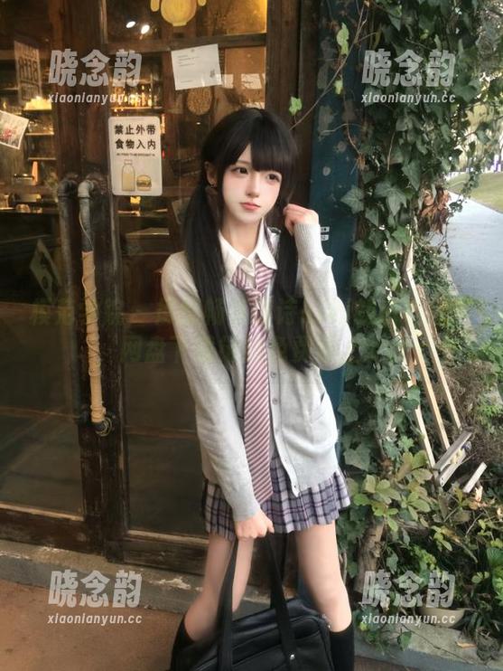 模范学院 - 尽情畅享诗诗kiki的白色经典，网盘下载链接免费奉上.txt