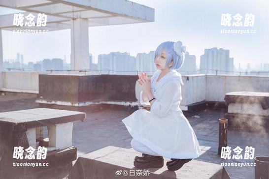樱井小莜校服搭配图集，分享时尚与青春的完美结合.txt