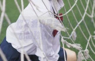 福利来袭！欣赏渡边早季Saki礼服写真作品的独特风格.txt